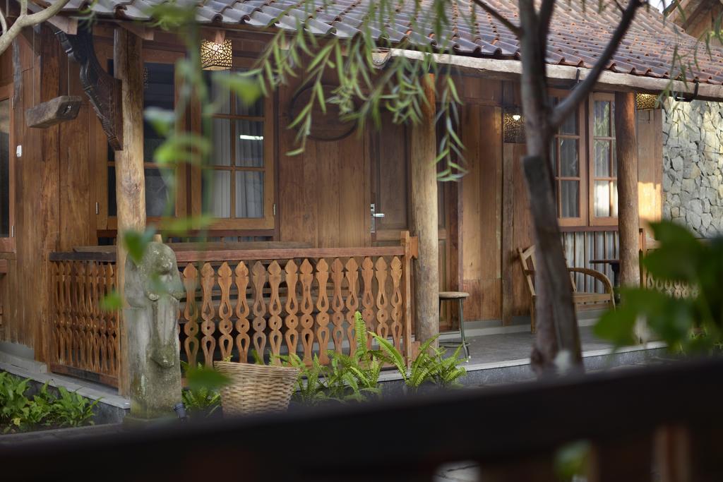 瓦里桑传统精品酒店 Solo 外观 照片